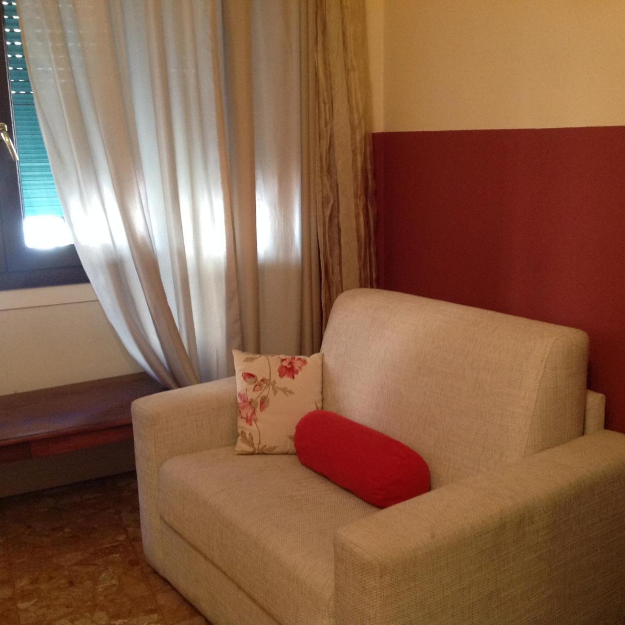 Artemisia Bb Bed & Breakfast Verona Exterior photo